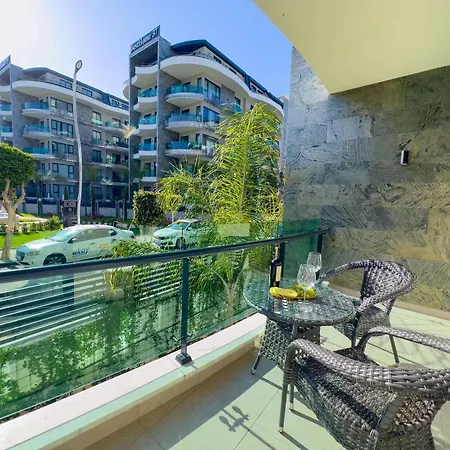In 100m To The Sea Apartment